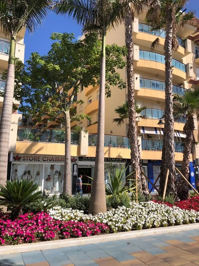 Apartamento La Rada beach Estepona centro